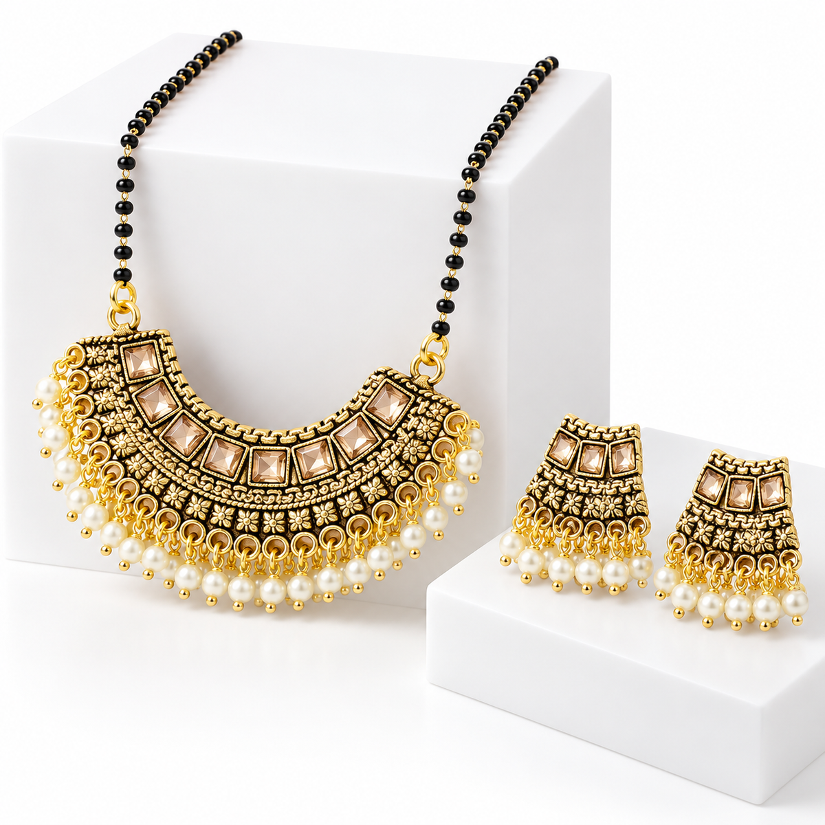 Jivaanik Antique Gold Mangalsutra Set