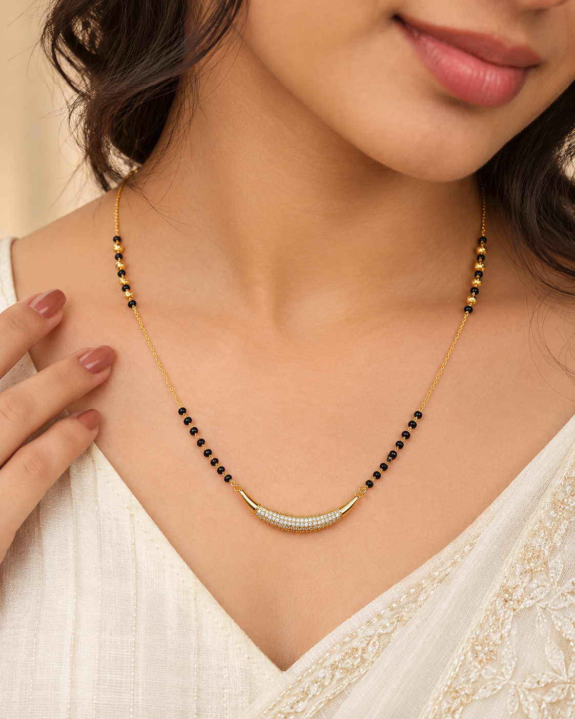 Jivaanik Minimal Curve Mangalsutra