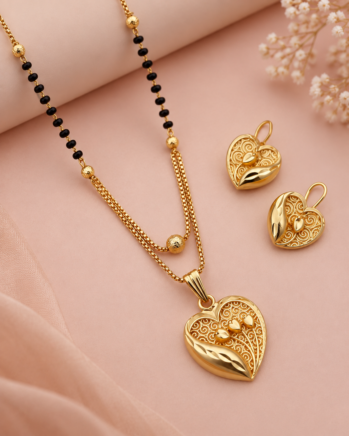 Jivaanik Heart Charm Mangalsutra Set