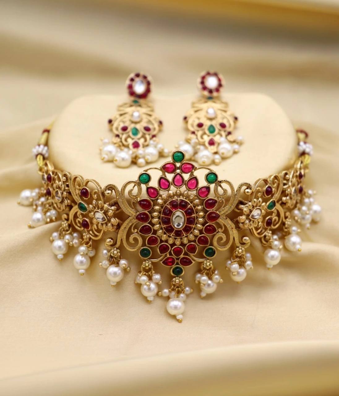 Jivaanik Royal Ruby Emerald Choker Set
